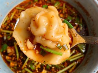 13、酸汤水饺,酸辣开胃