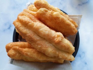 15、安心油条,成品