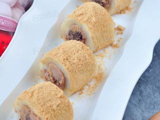 17、香芋红豆驴打滚,成品。