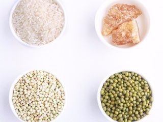 1、绿豆荞麦粥-带带,准备好食材