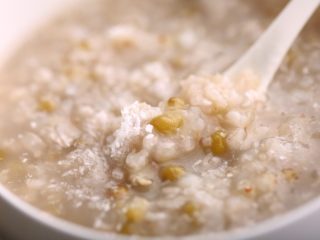 7、绿豆荞麦粥-带带,美味香甜的荞麦绿豆粥就煮好咯