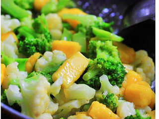 12、芒香双花,撒入适量干欧芹末即可（如没有干欧芹此步骤可省略）