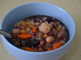 8、腊八粥,熬煮的很到位。