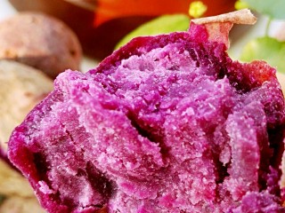 15、坤博砂锅烤紫薯,开吃。。。