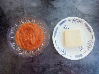 13、快手早餐馄饨皮妙用～酥香肉饼,准备好馄饨皮儿