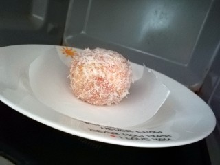 10、苏格兰蛋,放进微波炉叮1分307秒打开门，再关门叮40秒即可（微波炉的脾气自己掌握好，怕叮坏了，可以30秒30秒增加）