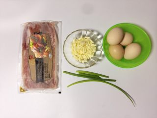 1、溏心云朵鸡蛋,准备食材