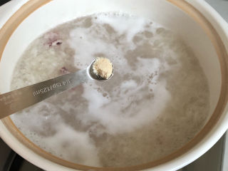 13、干贝海鲜粥,一克鸡精提鲜增香