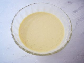 6、章鱼小丸子,搅拌至顺滑无颗粒