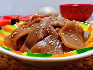 13、素炒魔芋,魔芋入口香浓美味口感略有脆脆的感觉