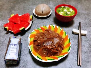 14、素炒魔芋,一顿营养丰富的早餐会给人带来一天都十分愉悦的好心情噢