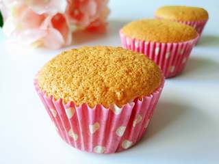 14、百香果蜂蜜纸杯蛋糕,成品图