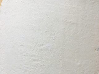 7、美味酱香饼,醒好的面团擀成薄片