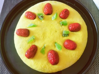 12、南瓜蒸糕,摆放猕猴桃果干