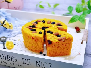 13、南瓜蒸糕,切开了呦～