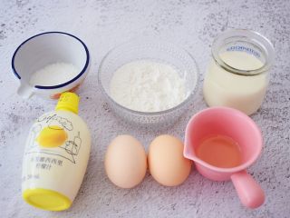 1、舒芙蕾松饼,准备好材料