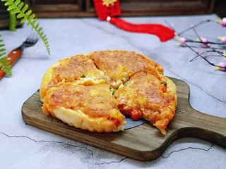 22、披萨新吃法～奥尔良鸡丁披萨,切开了呦～准备开动。