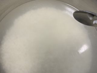 3、奶香南瓜粥,洗