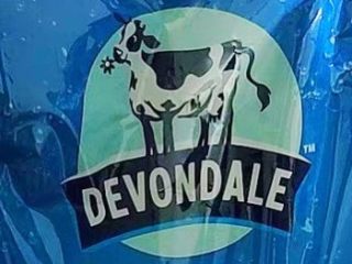 8、奶香南瓜粥,用开水冲泡奶粉