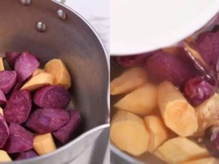 2、太热难道餐餐吃白米饭？一碗红薯糖水，唤醒你酷暑的味觉,红薯、紫薯块下锅，倒水腌过红薯