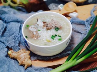 12、猪肝瘦肉粥,猪肝瘦肉粥出锅～