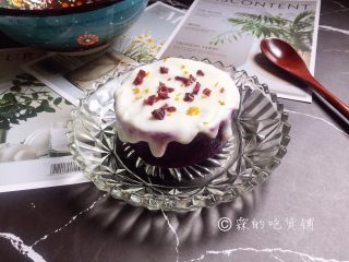 12、酸奶紫薯泥,完成。