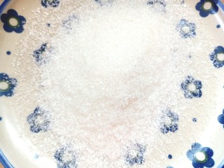 9、绿豆糕,备好白糖