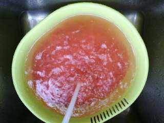 19、五彩饭,洗至水清