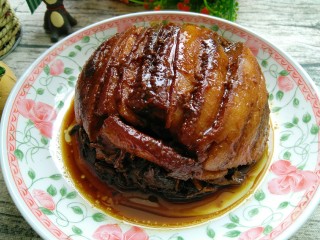 14、荷叶馍馍,这个简易懒人版梅菜扣肉，菜谱也已编辑好，喜欢的可以取看下。