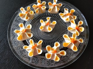 22、蛋液灌饺  新文美食,成品图