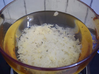 6、紫薯银耳粥,一次性加足清水