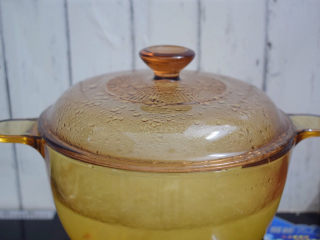 7、紫薯银耳粥,大火烧开转小火烧煮1小时