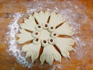 10、胖金鱼,全部这样捏好