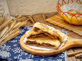13、牛肉飞饼,切开