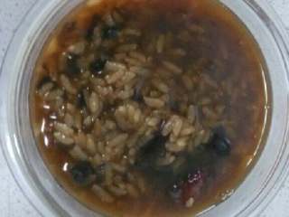 5、糯米红枣粥,煮好的糯米红枣粥