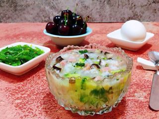 10、田园时蔬粥,水果是每一餐必备的食物每天补充能量和维生素哦