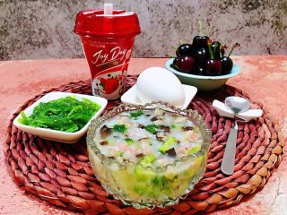 12、田园时蔬粥,酸奶是有助于促进消化的食物我非常喜欢