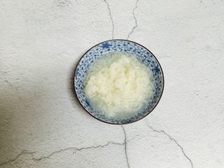 2、桂花红糖酒酿小圆子,酒酿