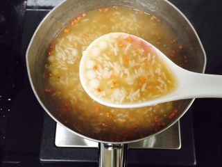 13、桂花红糖酒酿小圆子,一份香甜软糯的桂花红糖酒酿小圆子