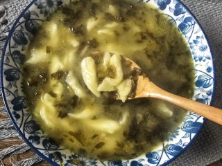 20、咸菜肉丝面疙瘩,出锅