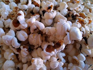 6、香甜爆米花（无黄油版）,近图看一下，爆的还不错