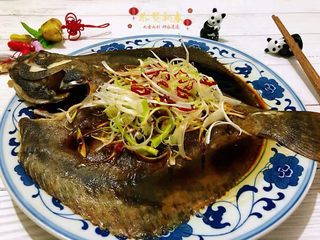 12、清蒸多宝鱼,多宝鱼营养价值很丰富鱼刺少适合老人孩子食用