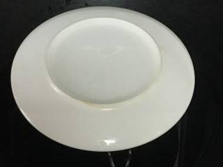 8、宝宝午餐肉,起锅用大火先蒸15分钟