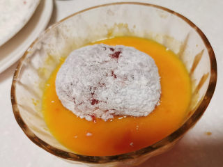 7、苏格兰炸鸡蛋-鸡蛋的花式吃法,裹上鸡蛋液