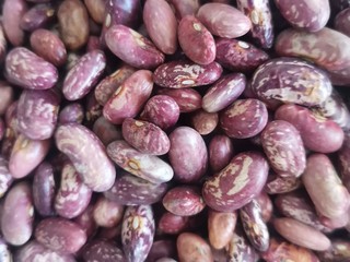 2、大碴子粥,大豆