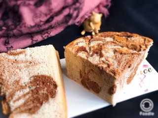 24、双色戚风蛋糕,早上起来切开就可以品尝了。