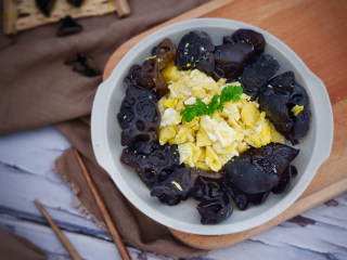 14、完美便当方程式「13」,木耳炒蛋：