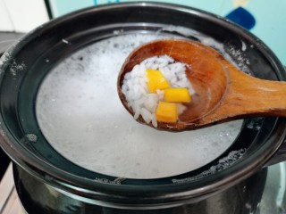 10、红薯南瓜粥,改中小火煮至