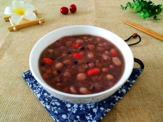 7、八宝粥,做好的八宝粥