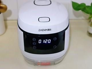 11、营养谷物杂粮粥,时间调整到01:20分钟。(按“+”号为增加时间,按“-”号为减少时间)